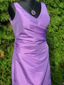 Večerní levandulové šaty