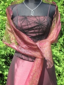 Vínové korzetové šaty